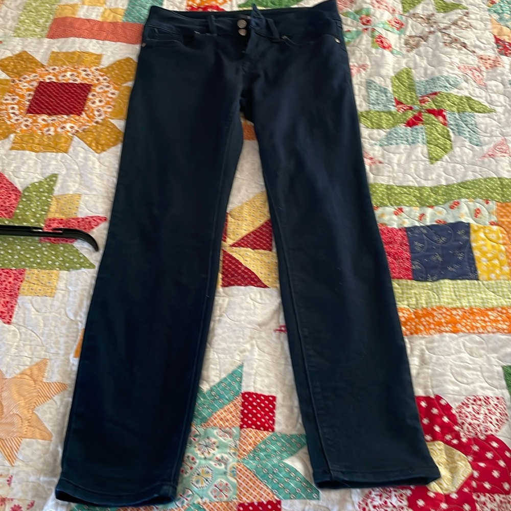Women’s navy jeggings